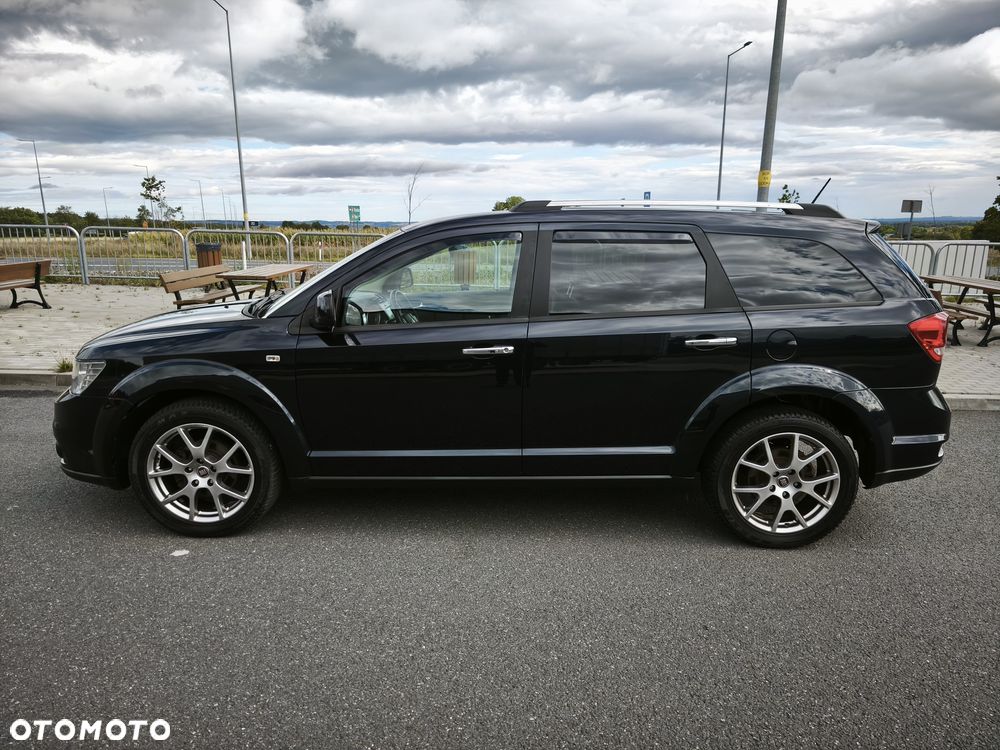 Fiat Freemont 2.0 Multijet 16V DPF Automatik Allrad Lounge - 4