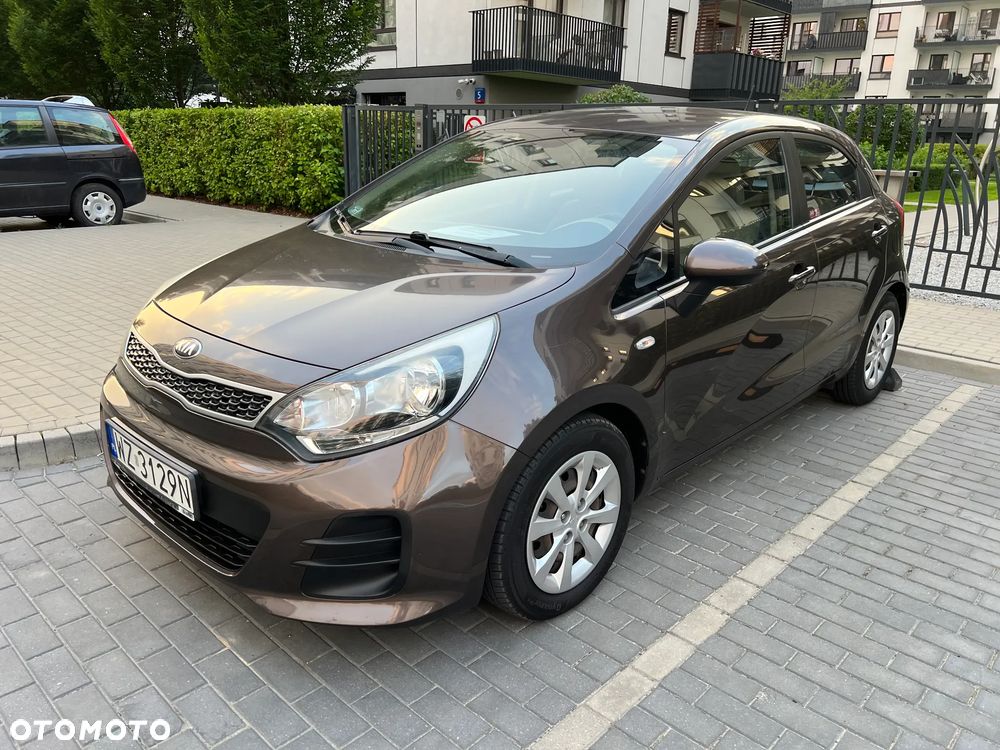 Kia Rio 1.4 M - 4