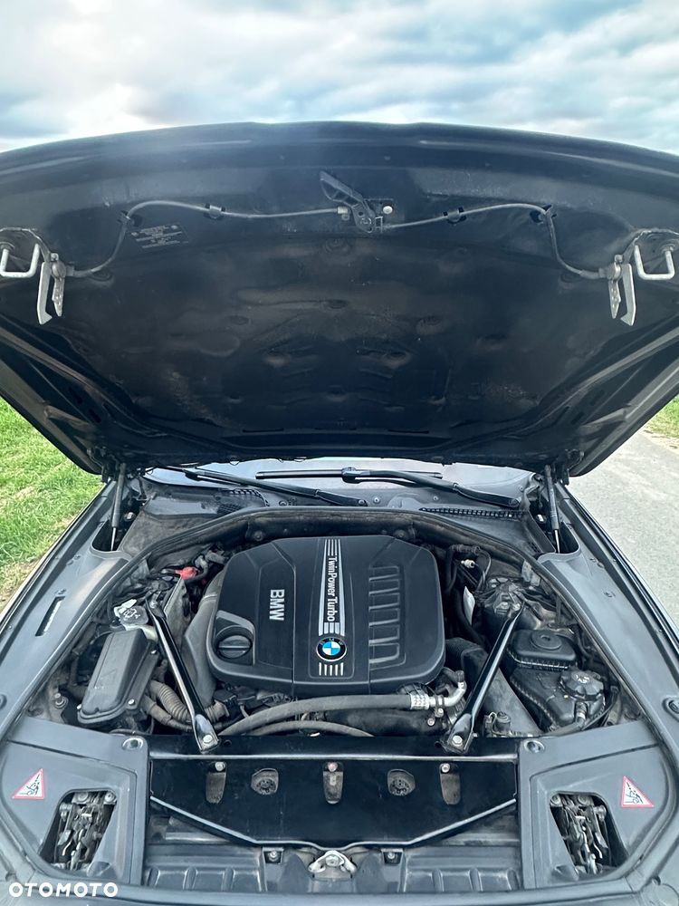 BMW Seria 5 535d xDrive - 10