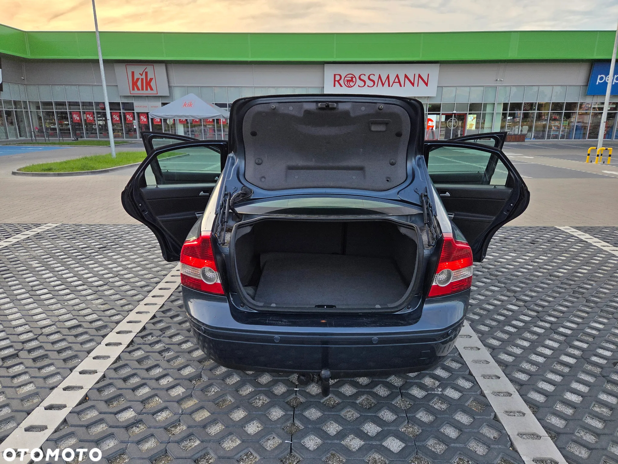 Volvo S40 1.8 - 11