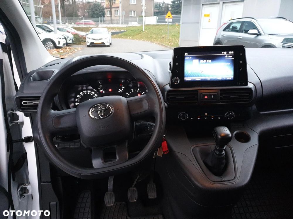 Toyota Proace City Verso 1.2 D-4T Business - 13