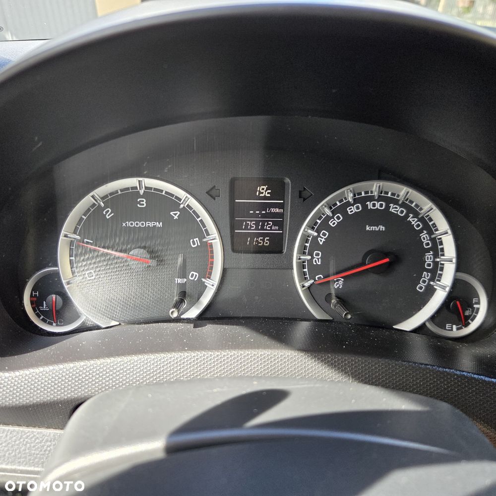 Suzuki Swift - 7