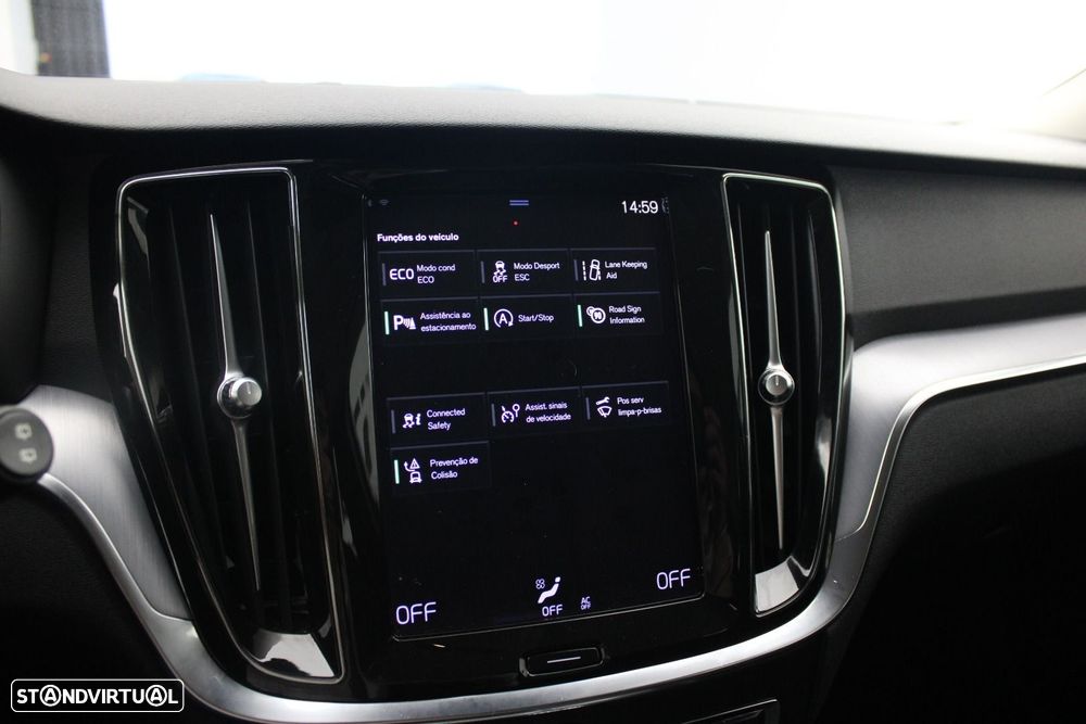 Volvo V60 2.0 B4 Momentum Core Geartronic - 19