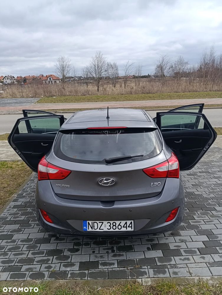 Hyundai i30 1.6 Classic - 9