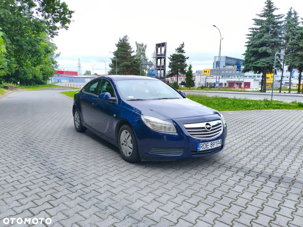 Opel Insignia 1.8 - 6