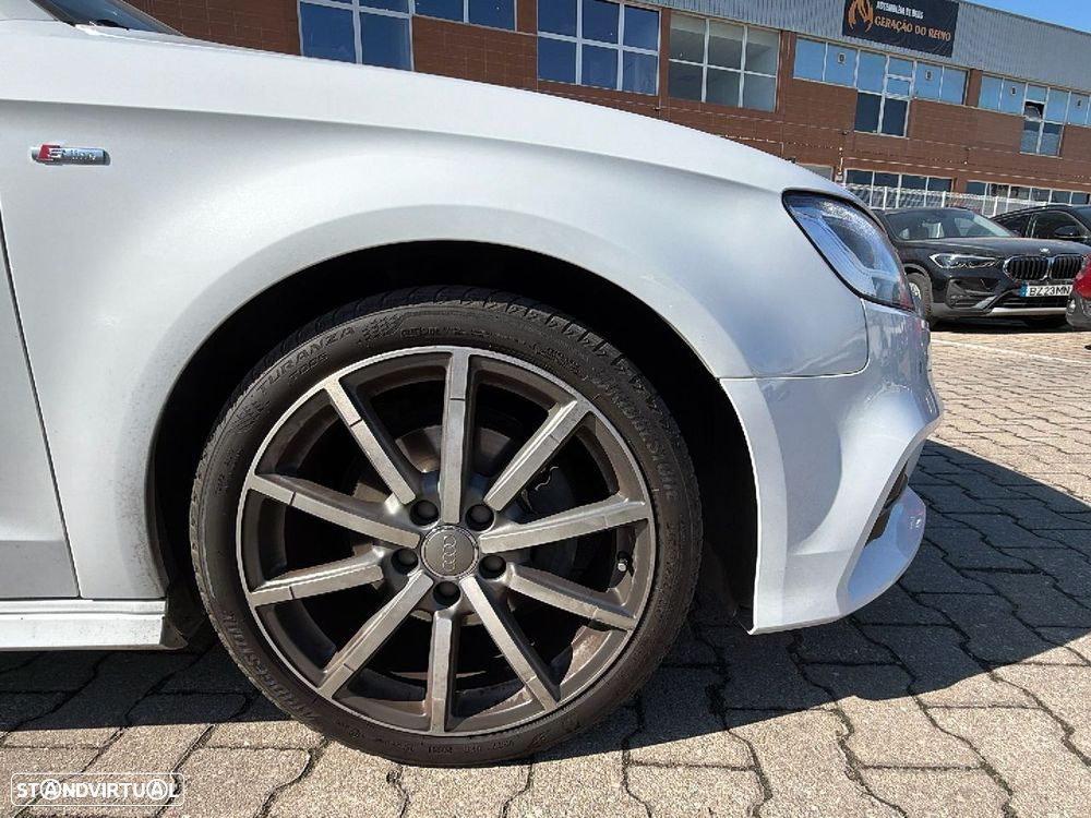 Audi A3 Sportback 35 TFSI S line - 11
