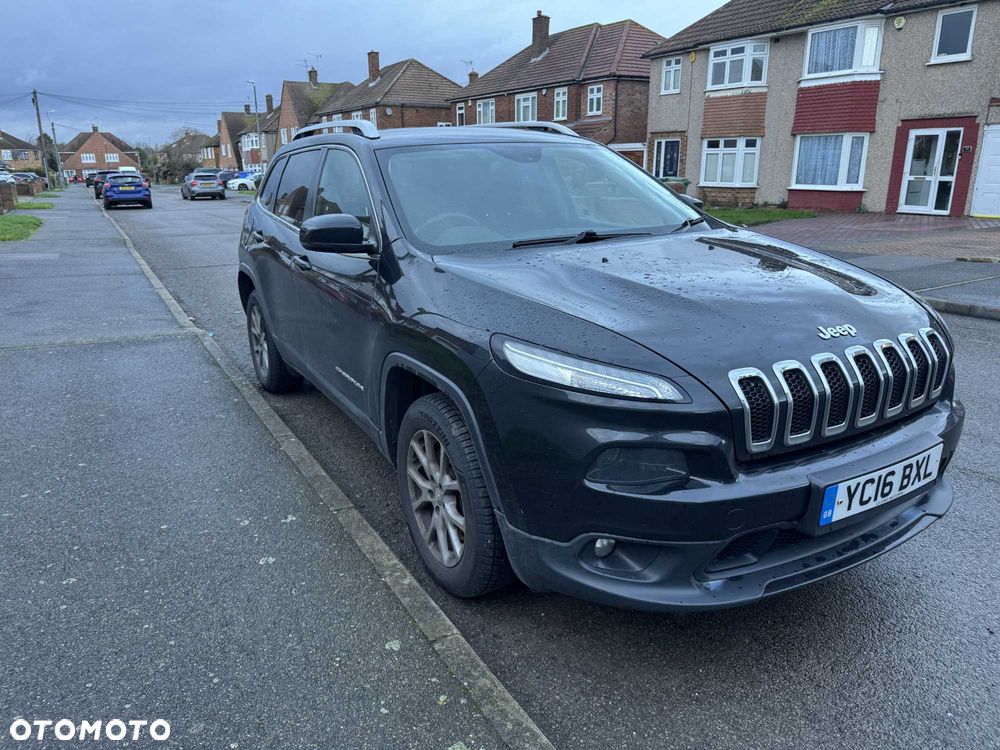 Jeep Cherokee - 3