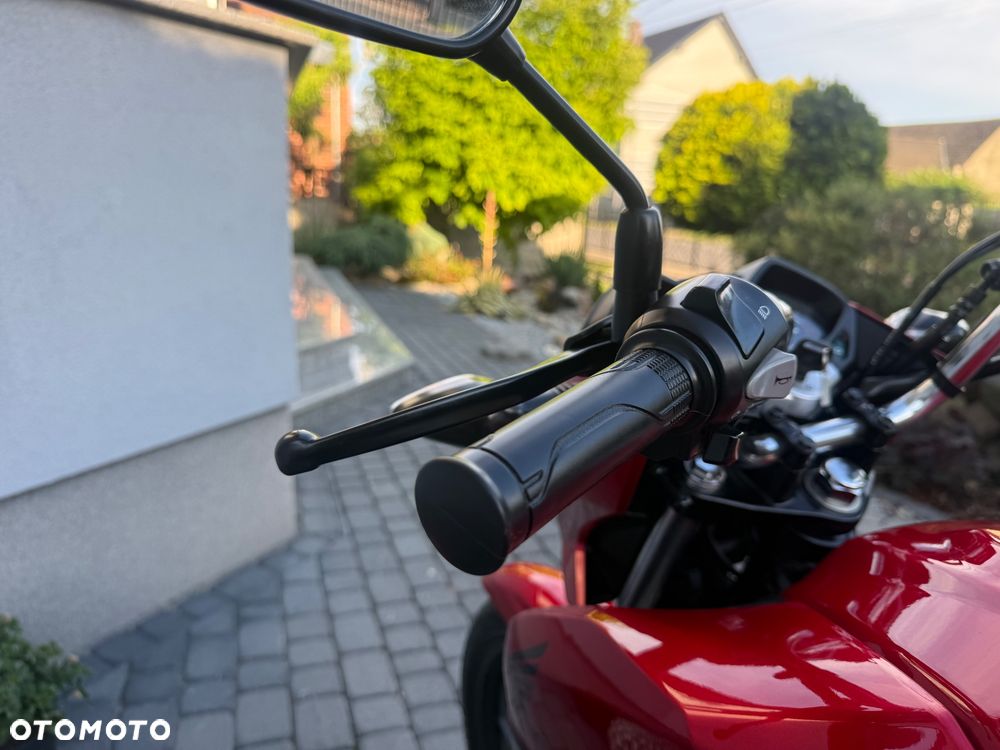 Honda CB - 19
