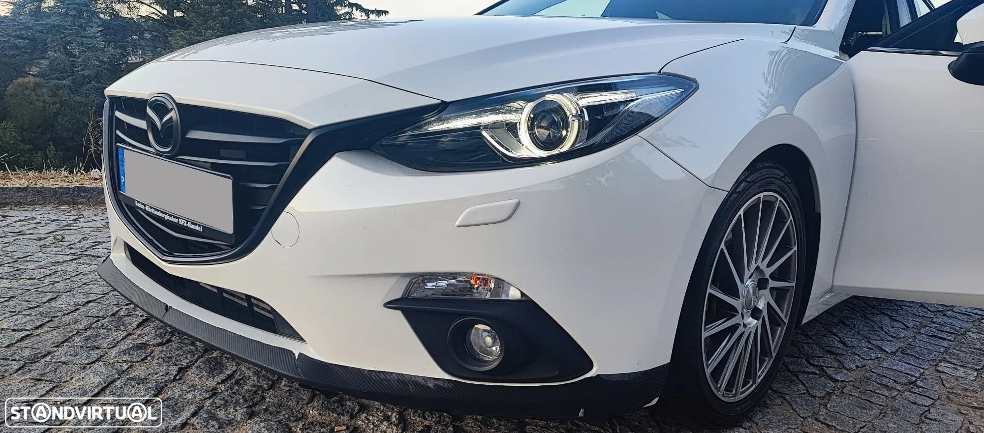 Mazda 3 SKYACTIV-D 150 Exclusive-Line - 4