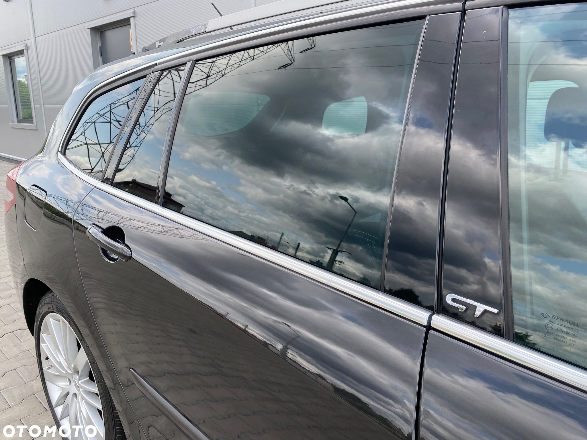 Renault Laguna 2.0 dCi GT - 12