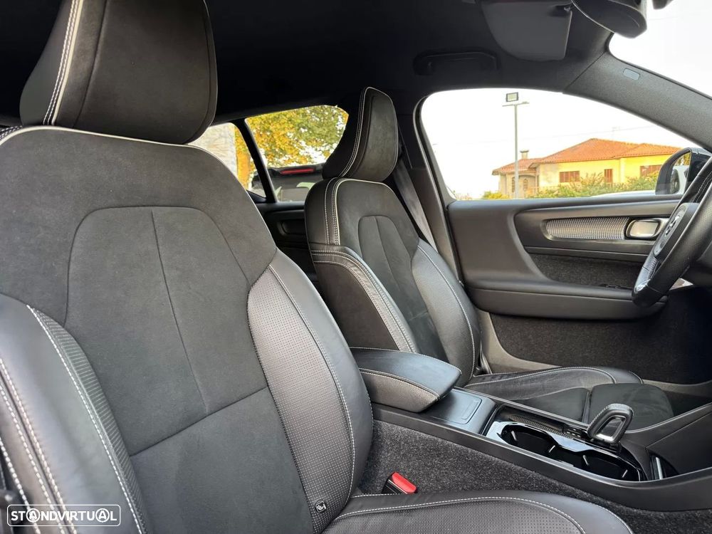 Volvo XC 40 P8 AWD Recharge RDesign - 19