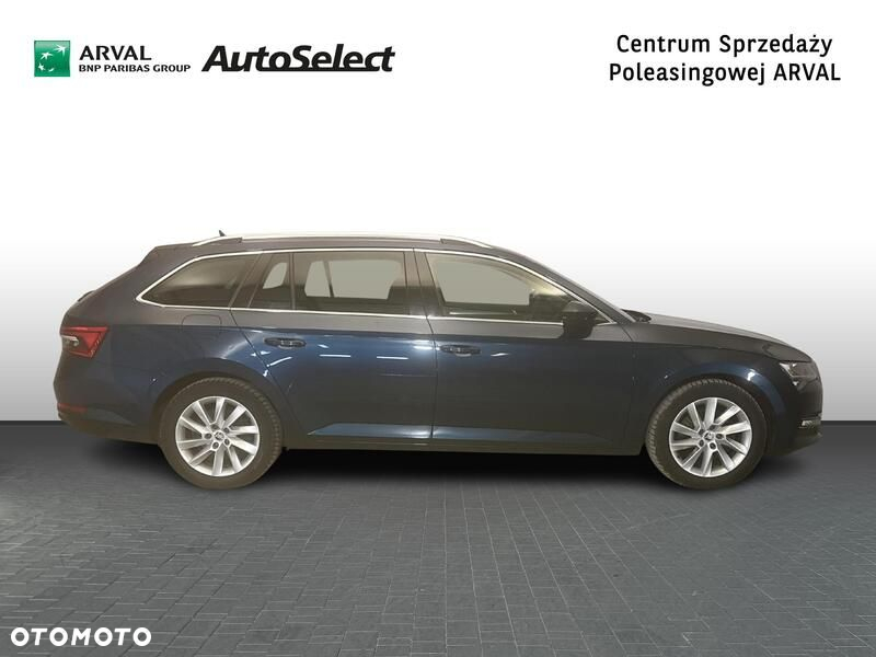 Skoda Superb 2.0 TDI Style - 7