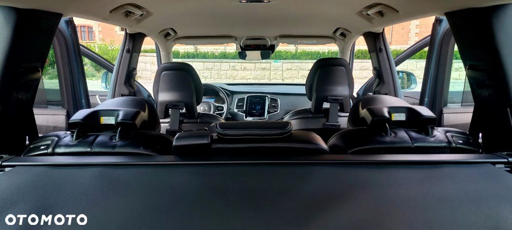 Volvo XC 90 - 18