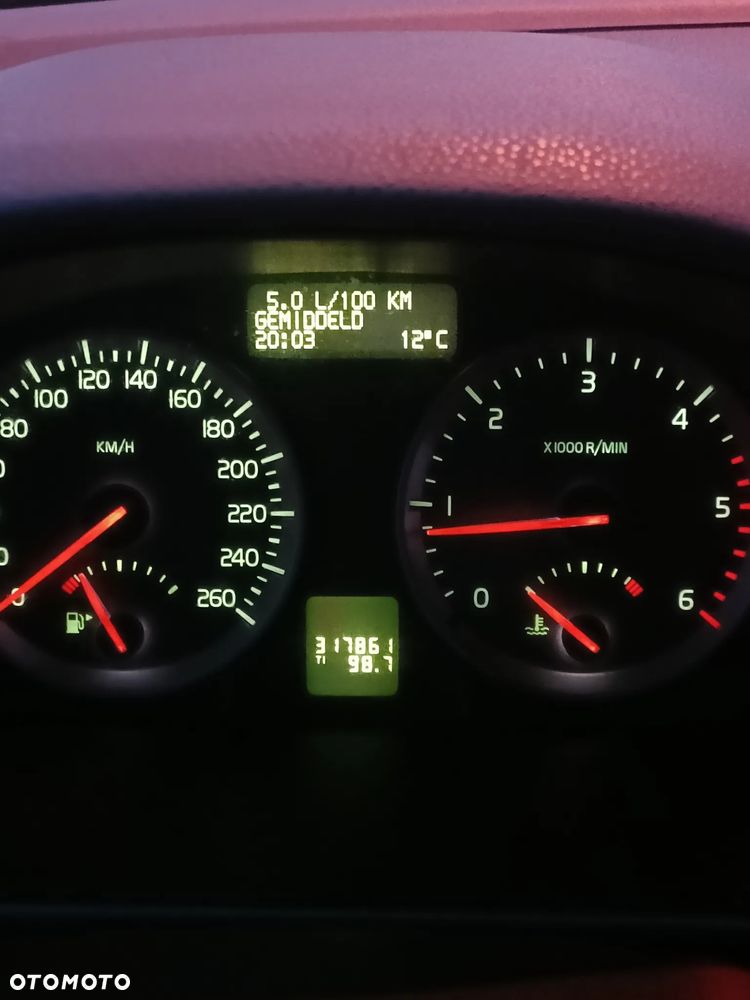 Volvo S40 2.0D Momentum - 12