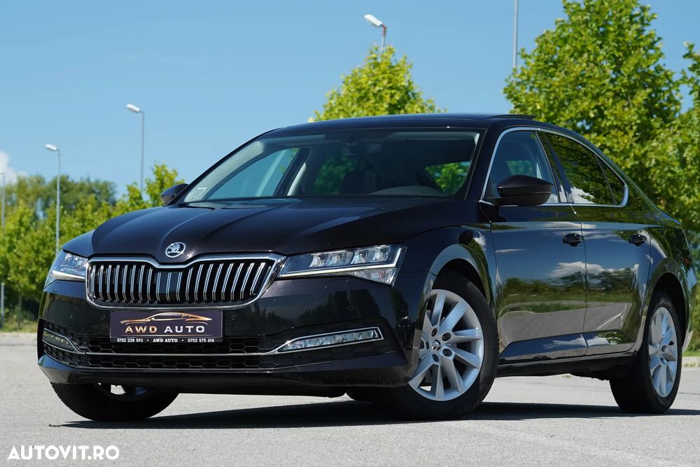 Skoda Superb 2.0 TDI DSG Premium Edition - 1