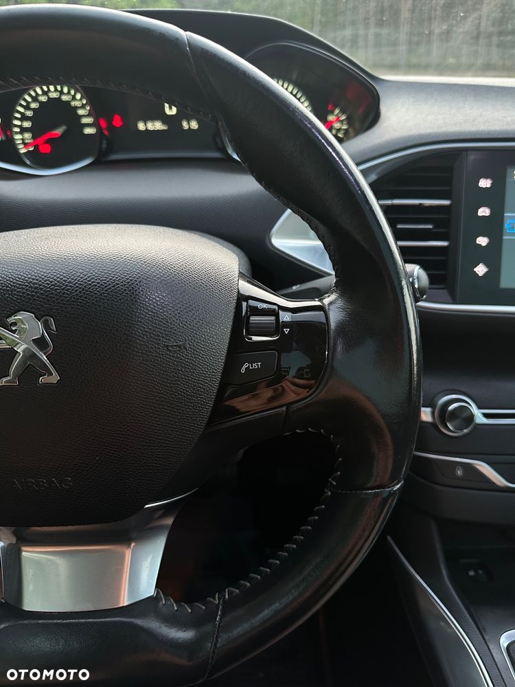 Peugeot 308 155 THP Allure - 20