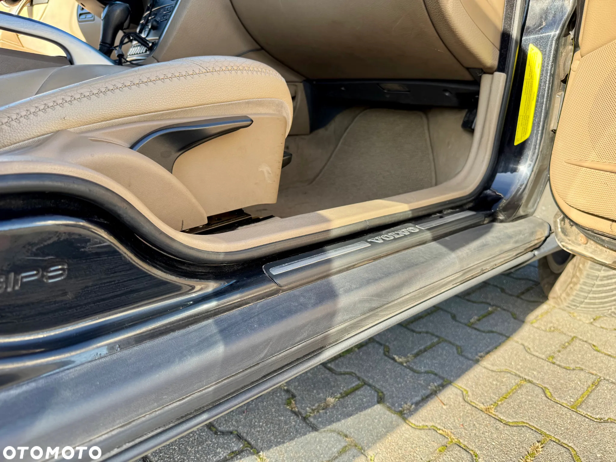 Volvo XC 70 - 20