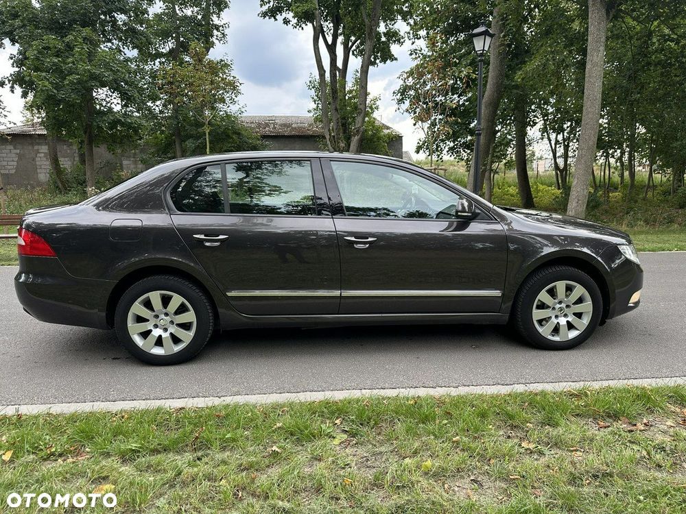 Skoda Superb - 11