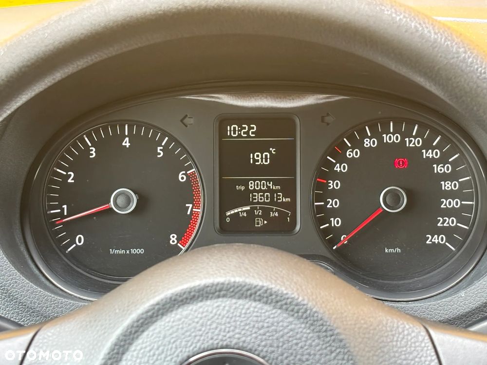Volkswagen Polo 1.4 Team - 24