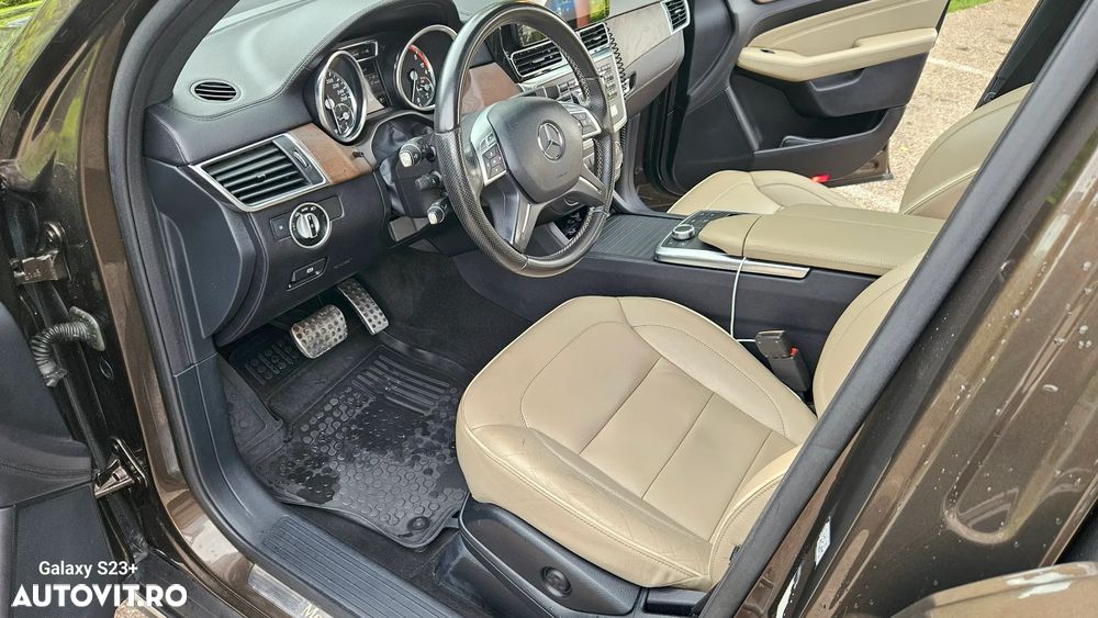 Mercedes-Benz ML 350 BlueTEC 4MATIC 7G-TRONIC - 17