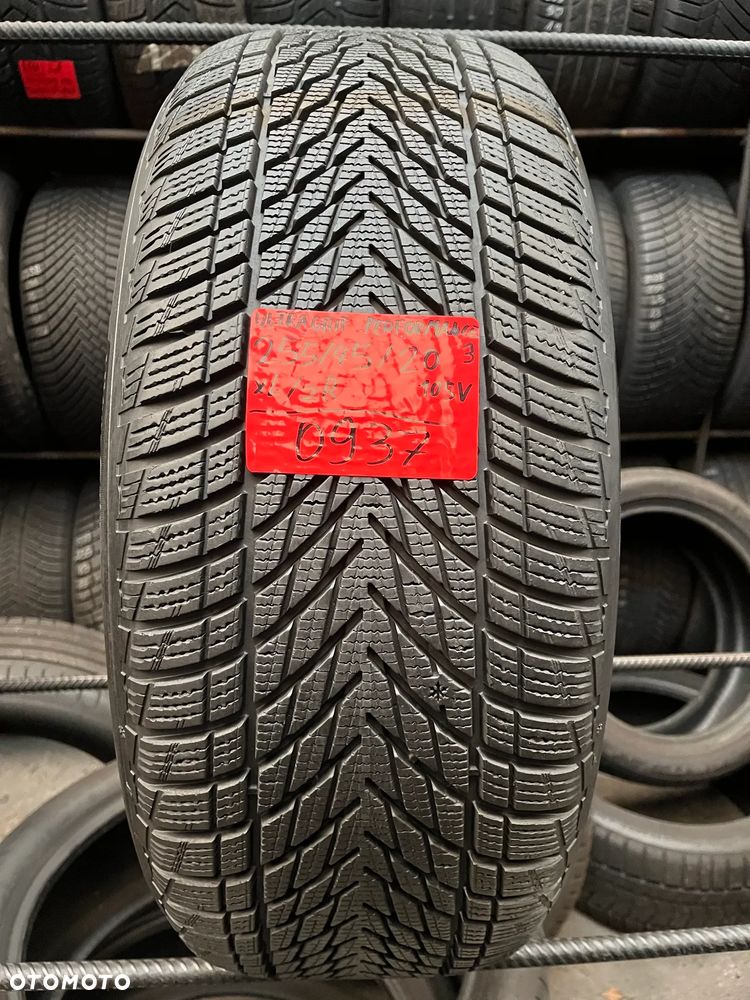 255 45 20 Goodyear UltraGrip Performance 3 105 V XL 1szt. - 2