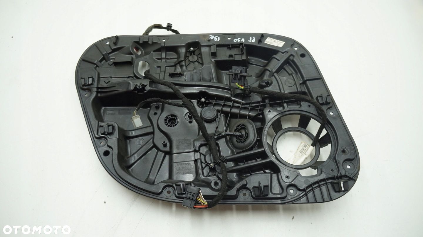VOLVO V90 II PODNOŚNIK SZYBY LEWY TYŁ 31378594 - 1