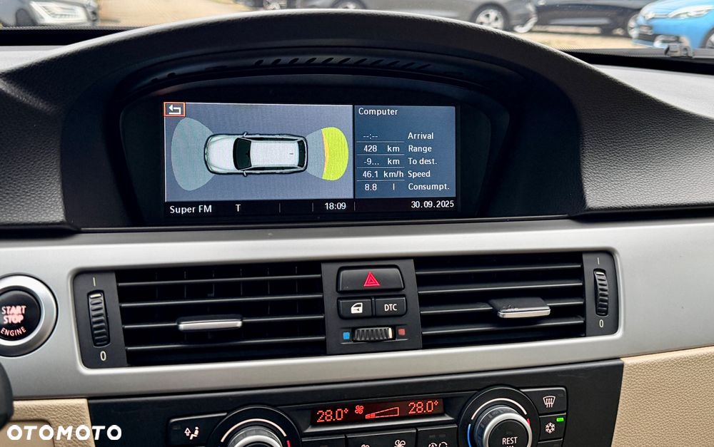 BMW Seria 3 330xd DPF Touring - 31