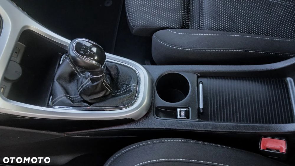 Opel Astra 1.4 Turbo Sport - 17