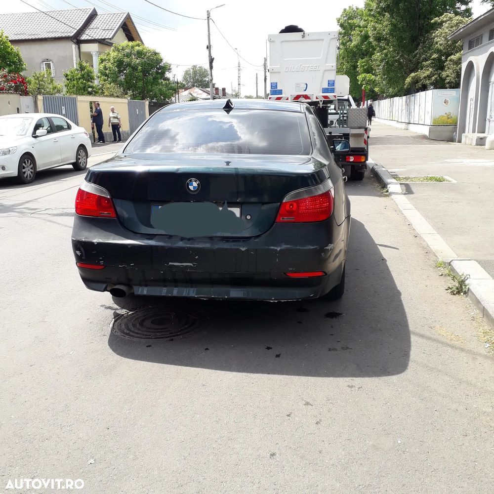 BMW Seria 5 520d - 5