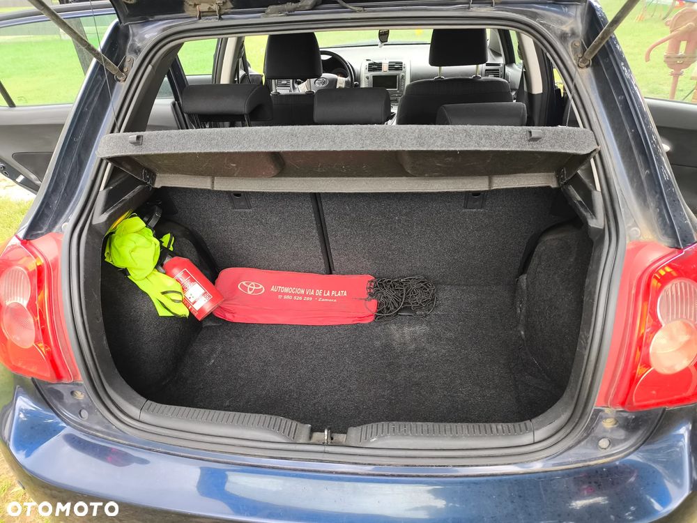 Toyota Auris 2.0 D-4D Premium - 6