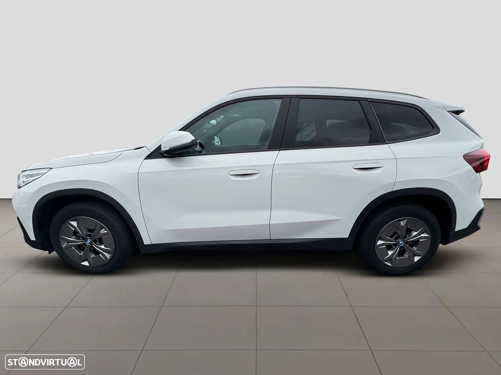 BMW iX1 eDrive20 - 4