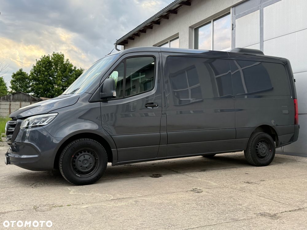 Mercedes-Benz Sprinter - 5