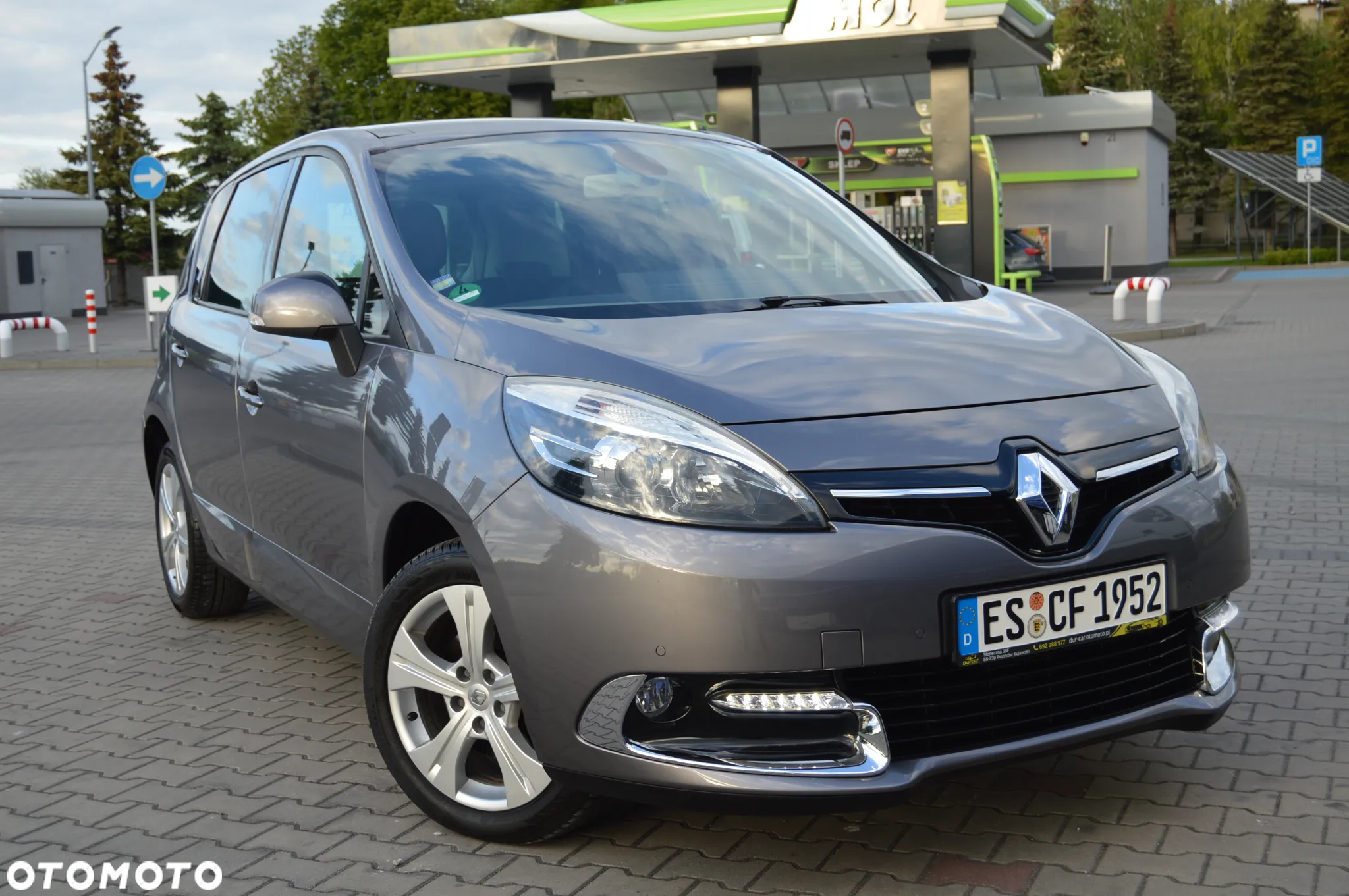 Renault Scenic 1.2 TCe Energy Limited EU6 - 26