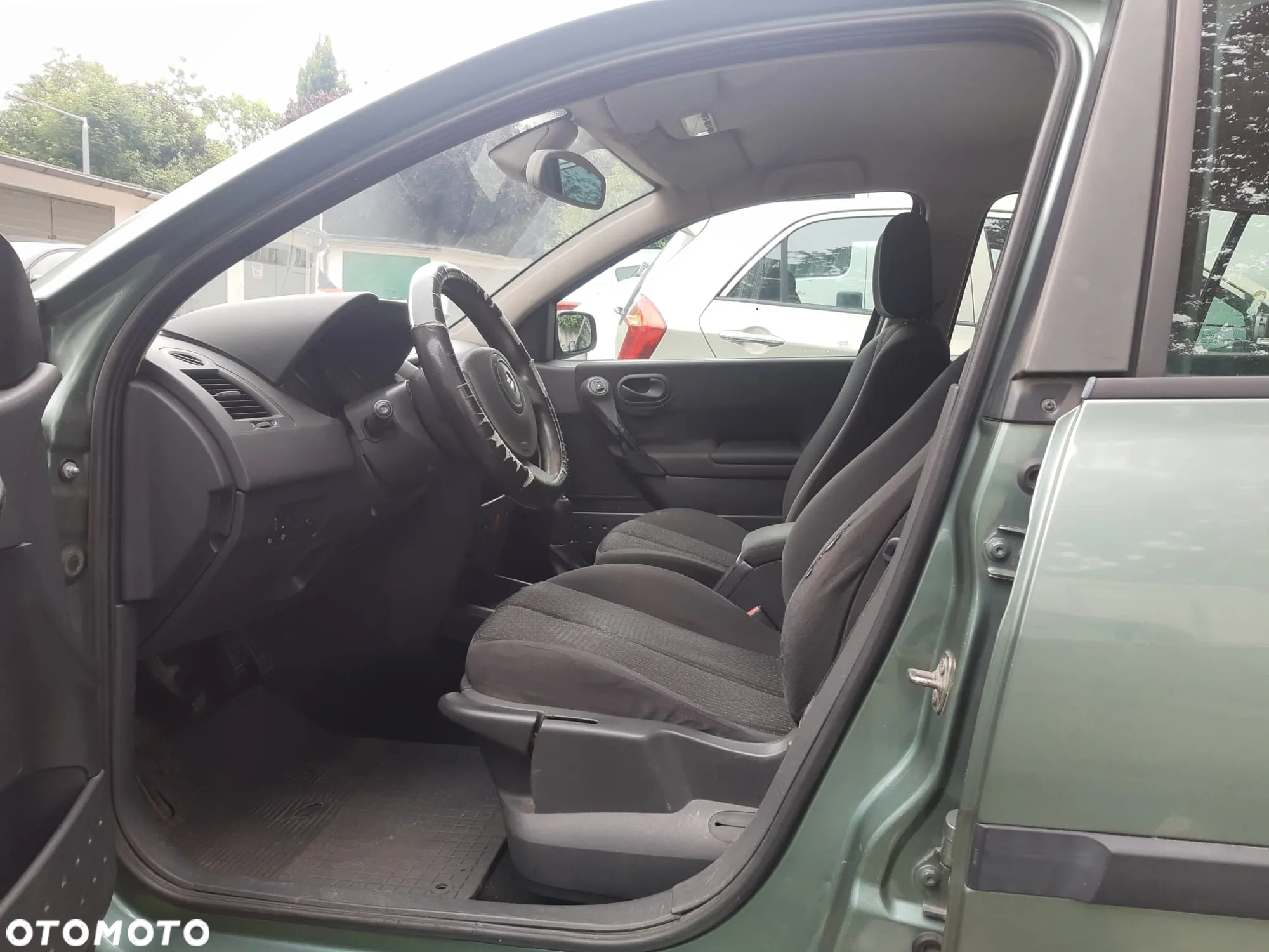 Renault Megane II 1.4 Confort Authentique - 9