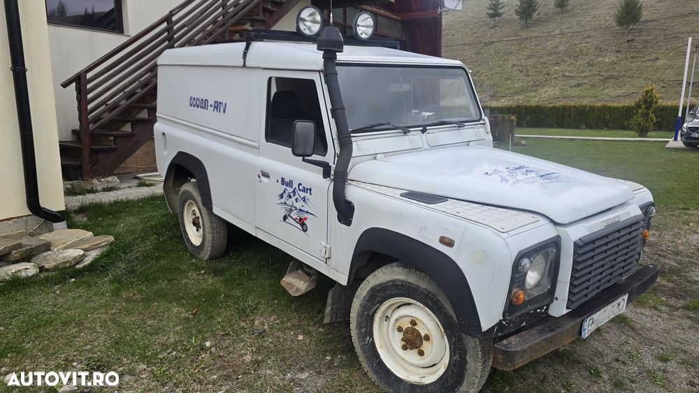 Land Rover Defender 90 County SW - 1