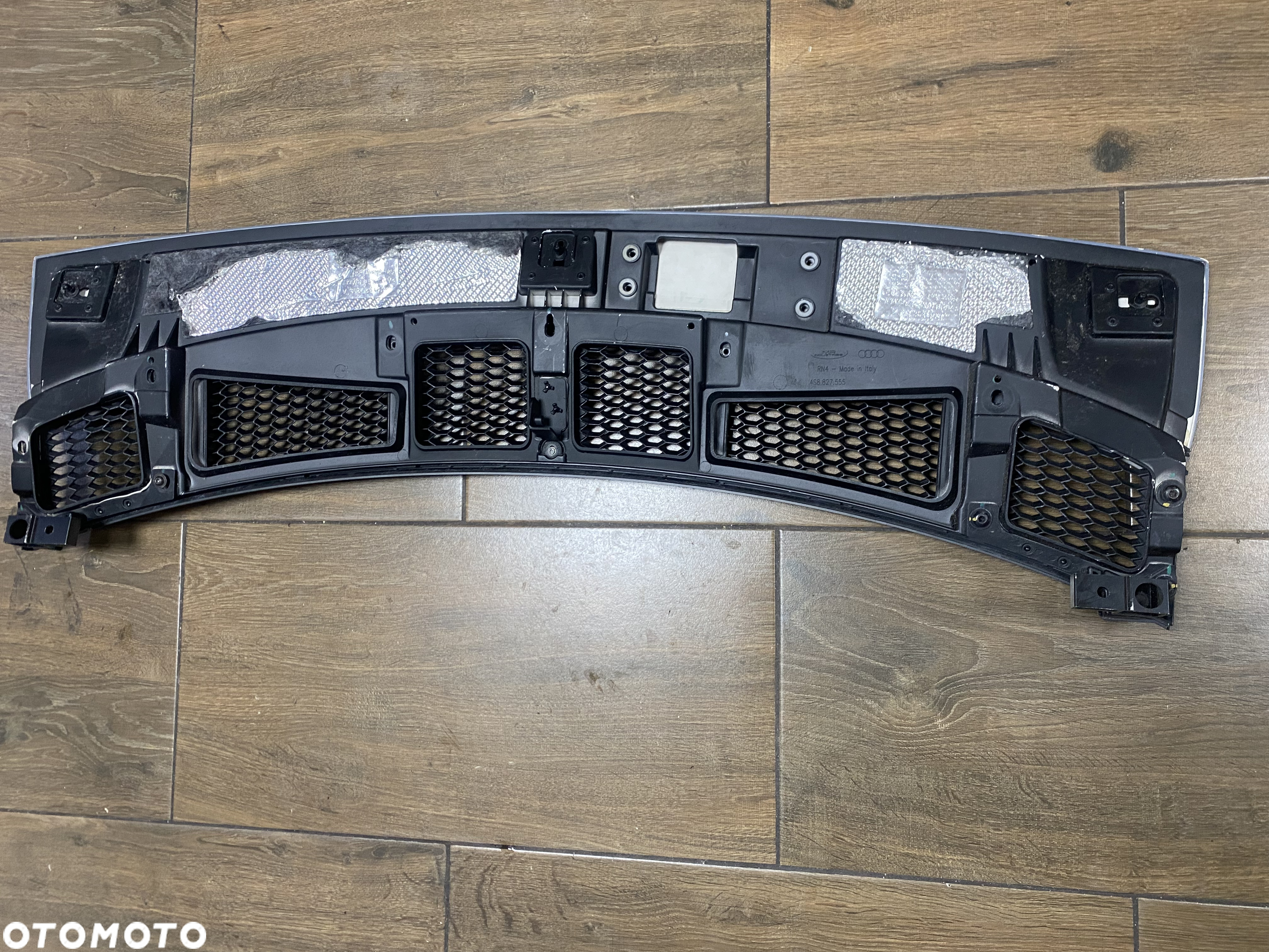 AUDI R8 4S  SPOILER KLAPY TYL CALY ORG. - 2