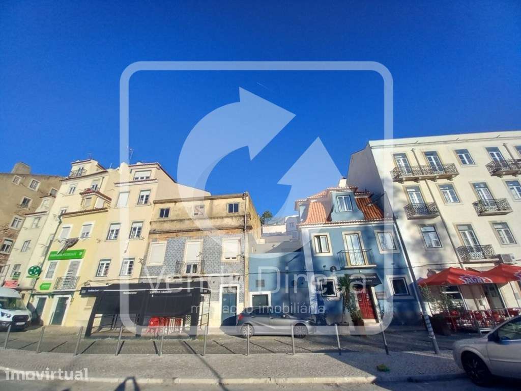 Prédio no centro de Alcântara, em zona de turismo, Lisboa. - Grande imagem: 2/27