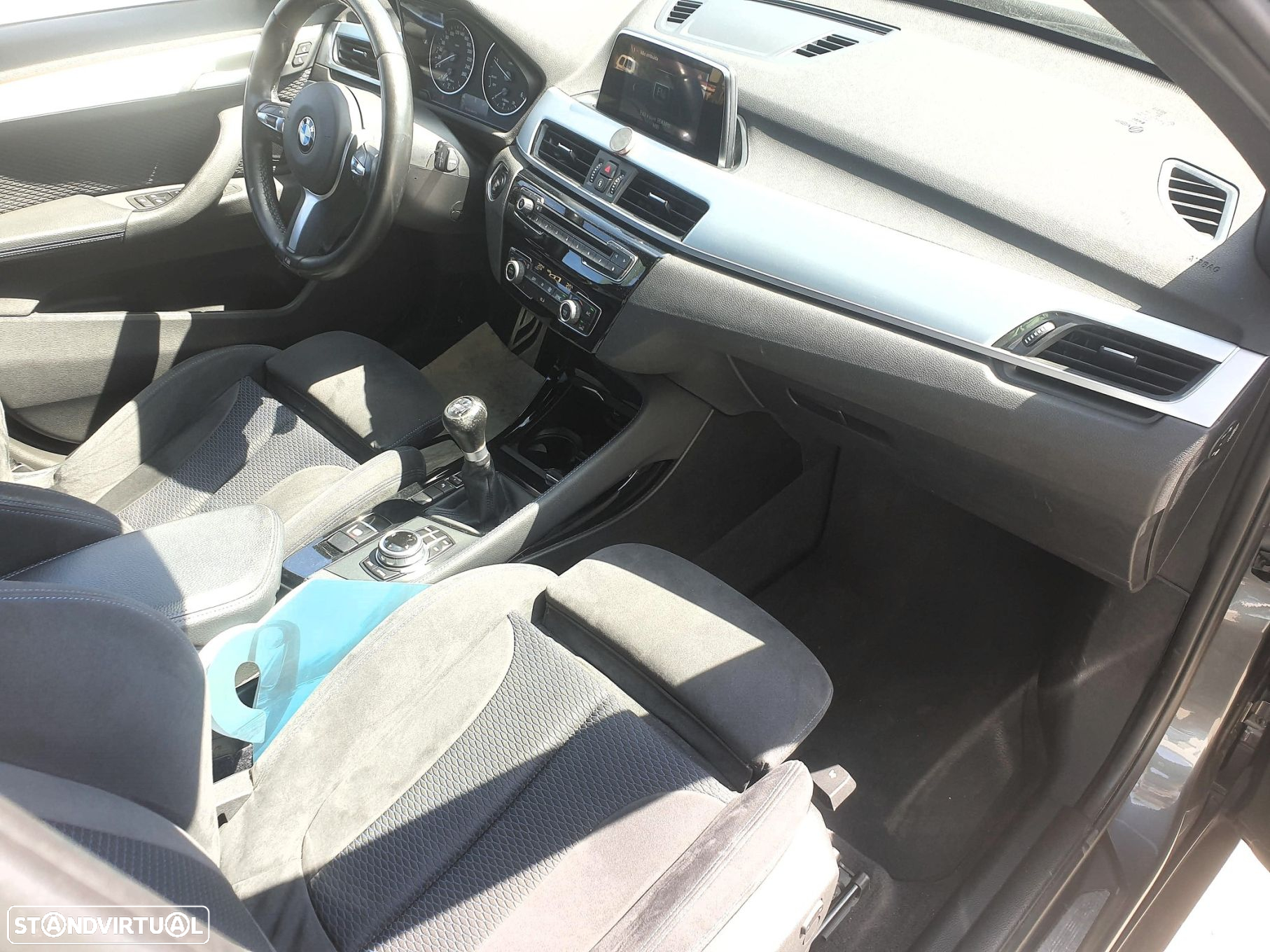 BMW X1 16 d sDrive Pack M - 32