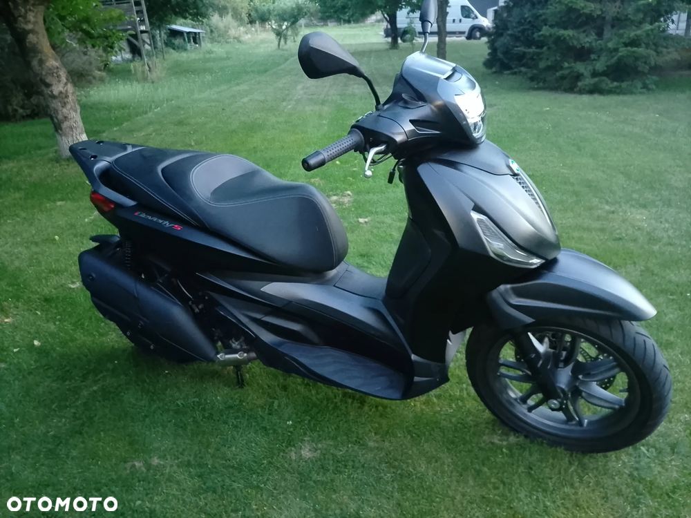 Piaggio Beverly - 1