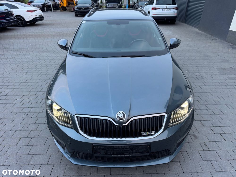 Skoda Octavia 2.0 TSI RS - 3
