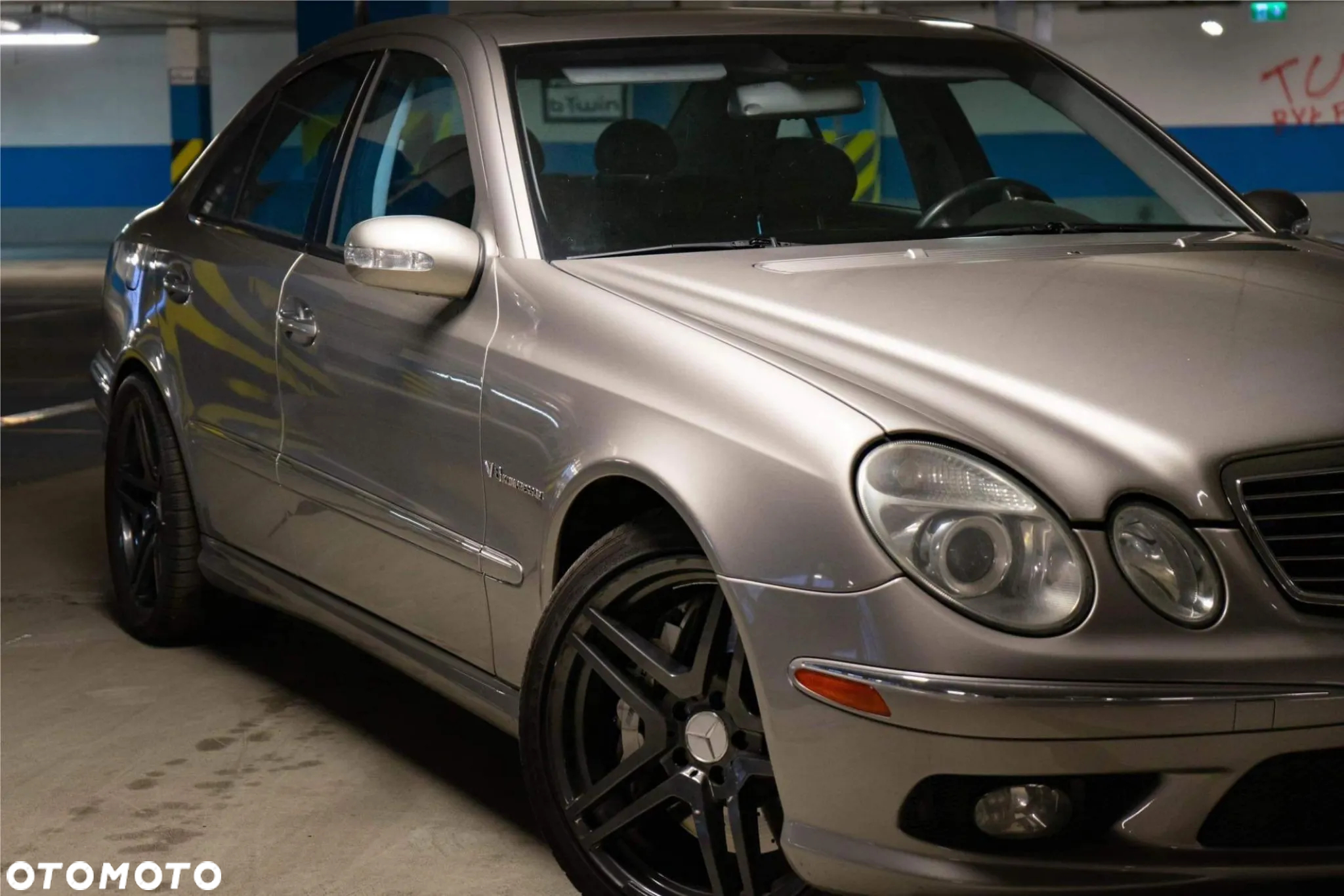 Mercedes-Benz Klasa E 55 AMG - 13