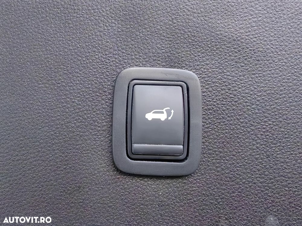 Renault 4 E-Tech 52 kWh Iconic - 13