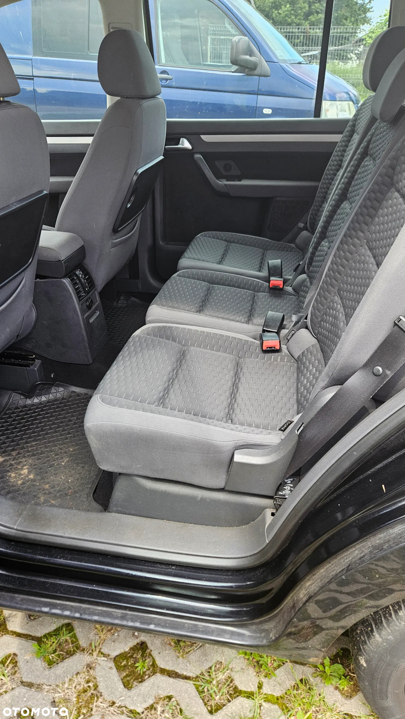 Volkswagen Touran - 9