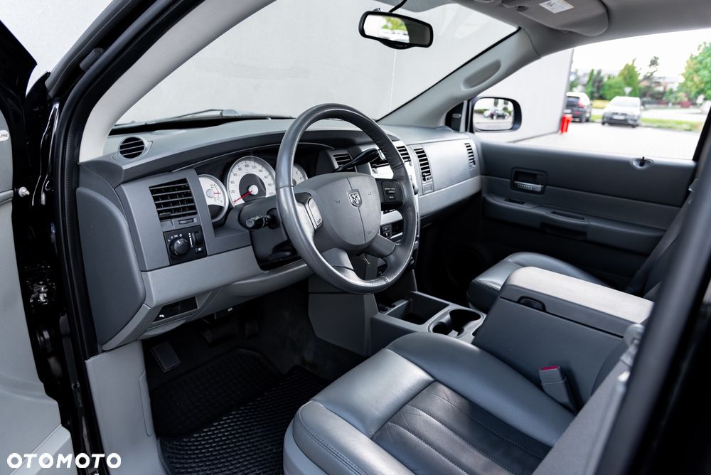 Dodge Durango - 16