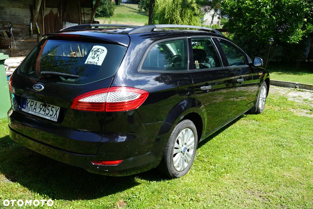 Ford Mondeo 1.8 TDCi Ghia - 5
