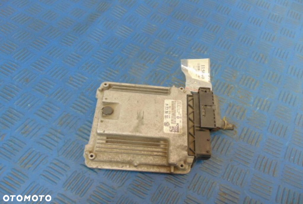 SEAT LEON II 1.9 TDI KOMPUTER SILNIKA 03G906016AK - 2
