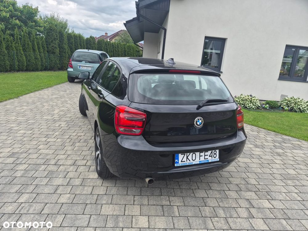 BMW Seria 1 116d - 17