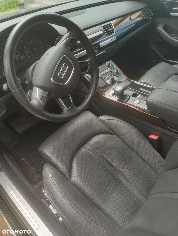 Audi A8 4.2 FSI L Quattro - 7