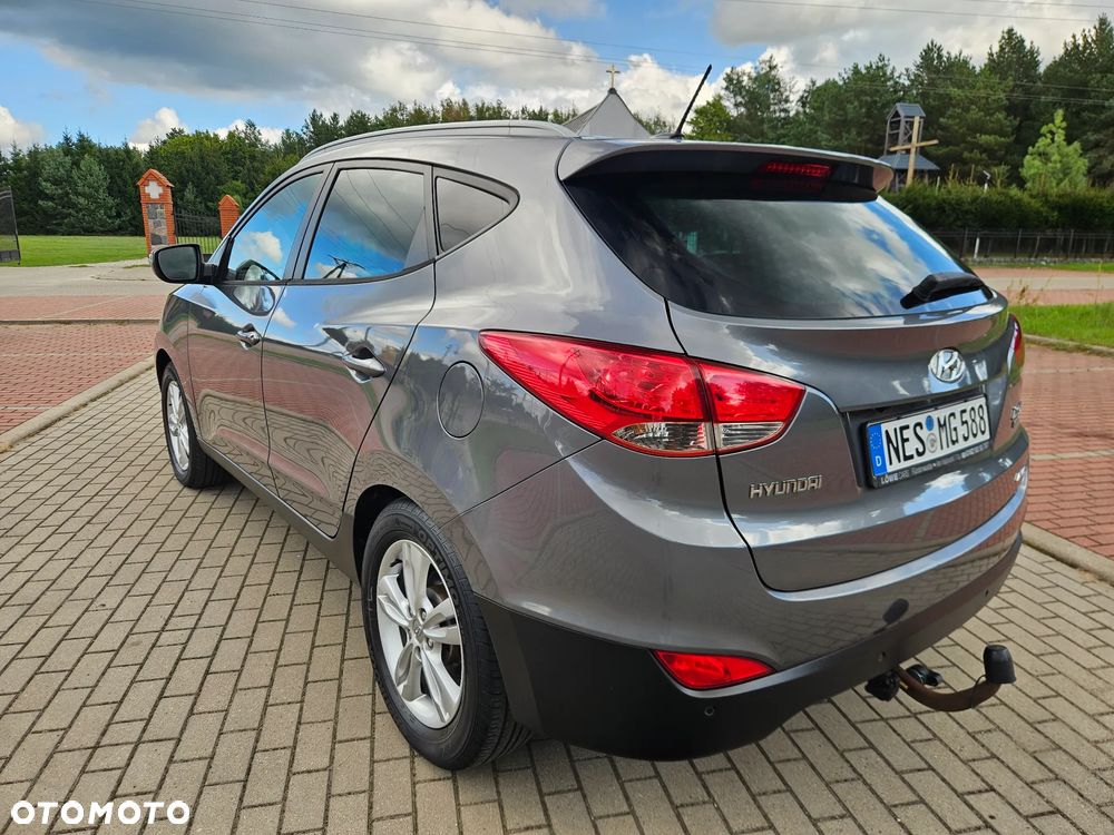 Hyundai ix35 2.0 CRDi 4WD Automatik Fifa World Cup Gold Edition - 5