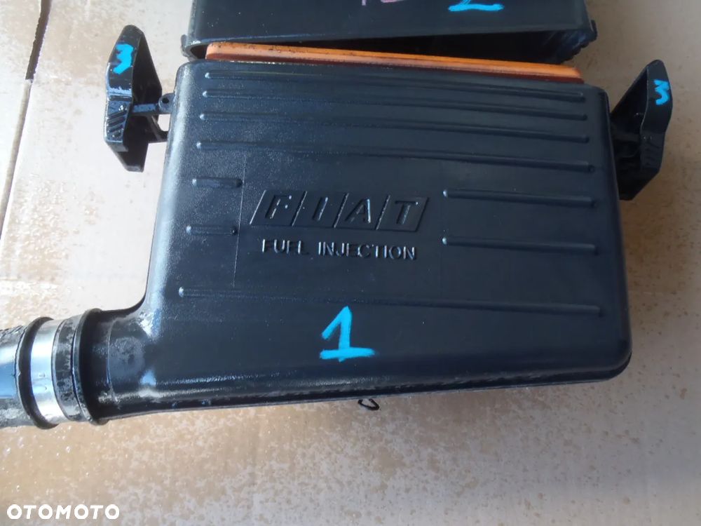 obudowa filtra powietrza zatrzaski termostat rura  fiat uno punto I lancia seicento spi cinquecento sporting 1.1 1.2 8v - 10